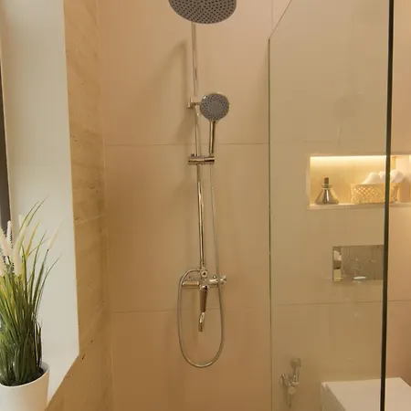 Modern Luxurious 1Br, Penthouse Bliss Apartment Seeb Exterior photo