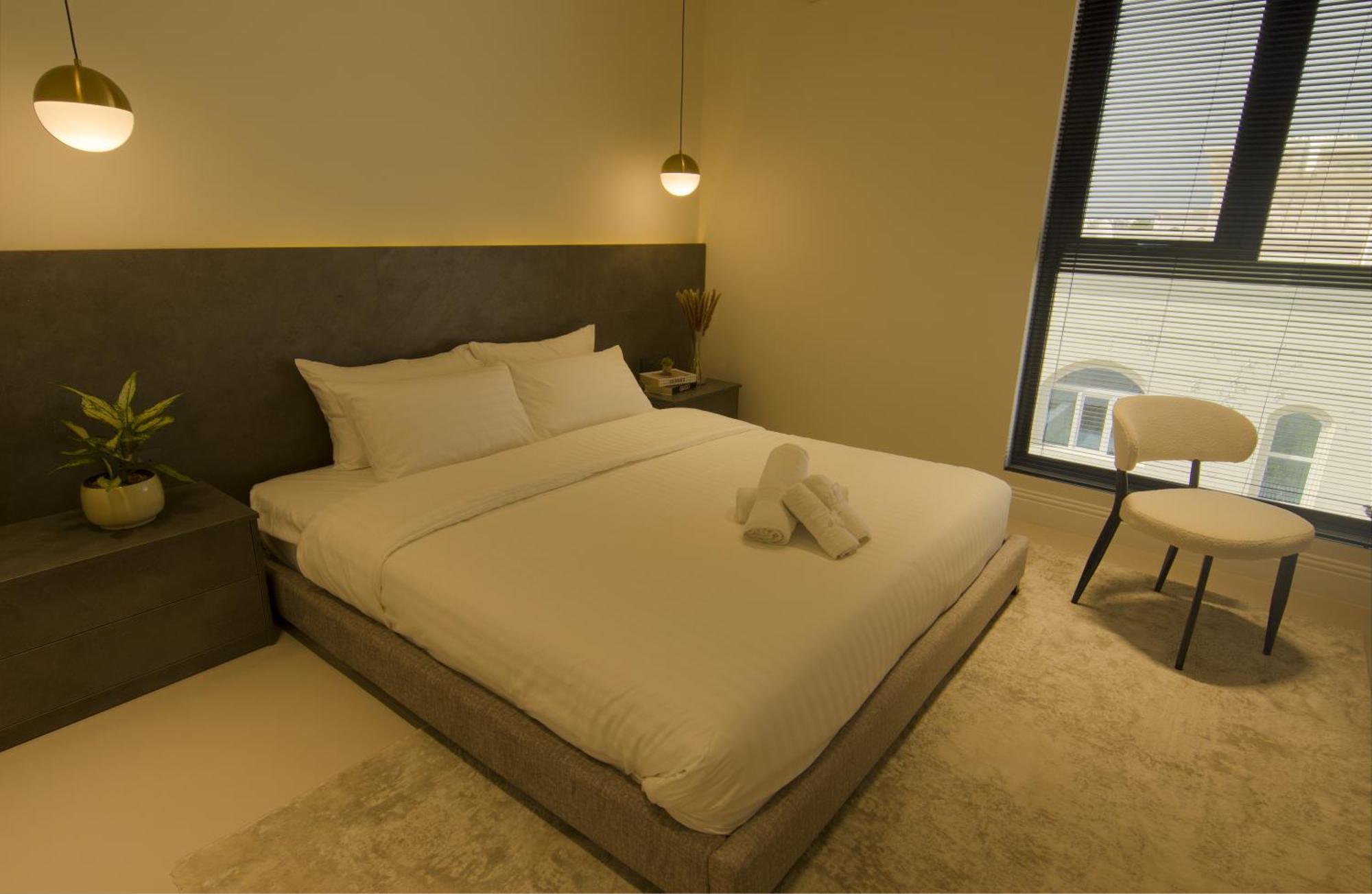 Modern Luxurious 1br, Penthouse Bliss Apartment