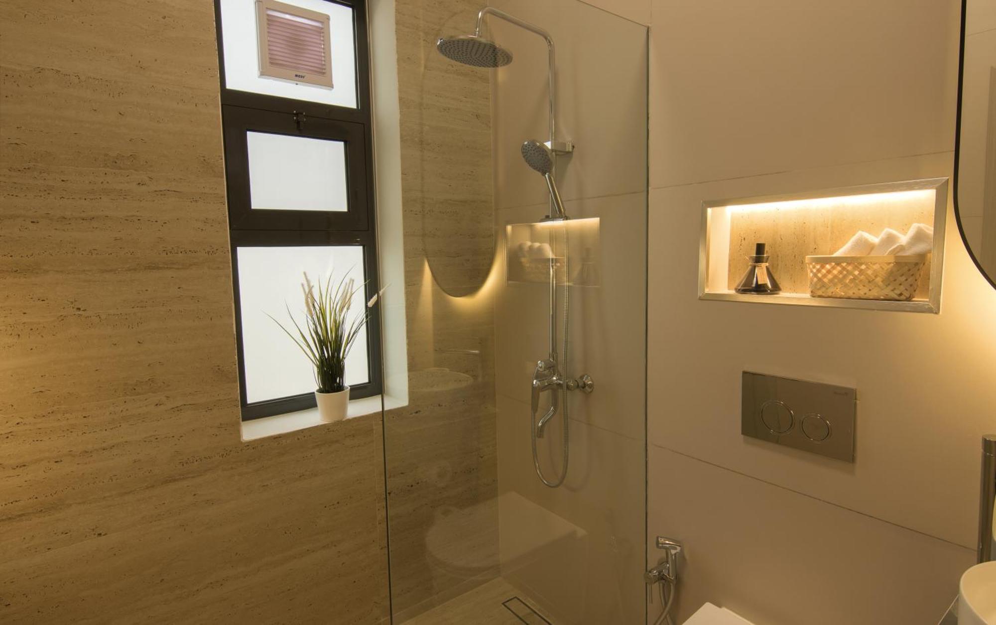 Modern Luxurious 1br, Penthouse Bliss Seeb